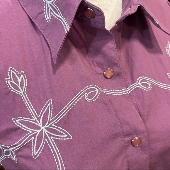 Vintage Rockies Sleeveless Purple Western Embroidered Button Up Blouse (M) EUC - Picture 3 of 4